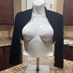 Chic Black Velvet Women's Bolero Jacket